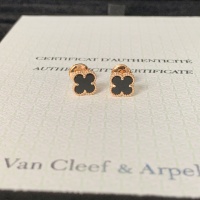 $45.00 USD Van Cleef & Arpels Earrings For Women #1269989