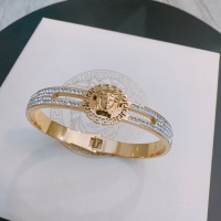 $42.00 USD Versace Bracelets #1270199