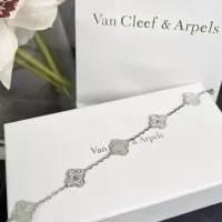 $60.00 USD Van Cleef & Arpels Bracelets For Women #1270867