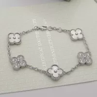 $32.00 USD Van Cleef & Arpels Bracelets For Women #1271178