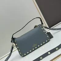 $96.00 USD Valentino AAA Quality Messenger Bags For Women #1274783