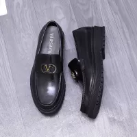 $88.00 USD Versace Leather Shoes For Men #1275018