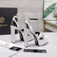 $132.00 USD Versace Sandal For Women #1275366