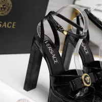 $132.00 USD Versace Sandal For Women #1275372