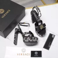 $132.00 USD Versace Sandal For Women #1275380