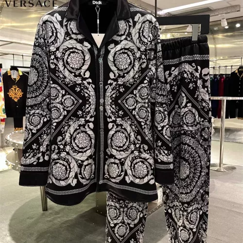 Versace Tracksuits Long Sleeved For Men #1277807