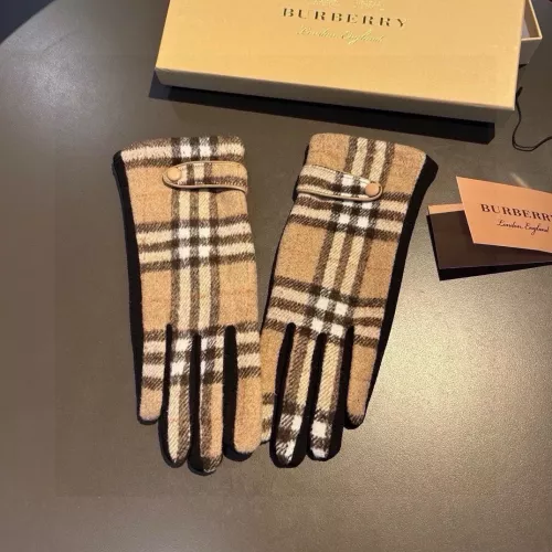 Burberry Gloves #1279755