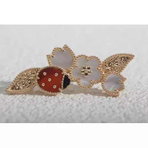 Replica Van Cleef & Arpels Brooches For Women #1280536 $72.00 USD for Wholesale