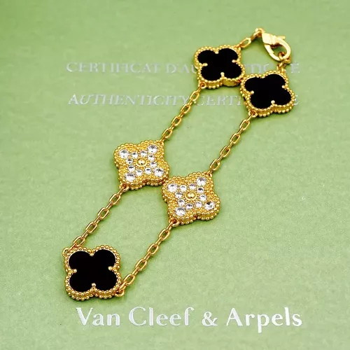 Van Cleef & Arpels Bracelets For Women #1281672