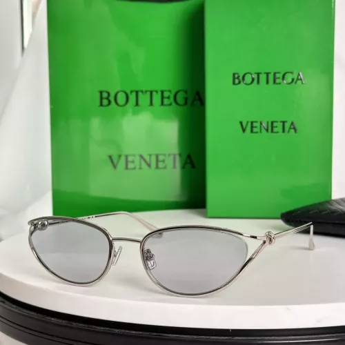 Bottega Veneta AAA Quality Sunglasses #1282192