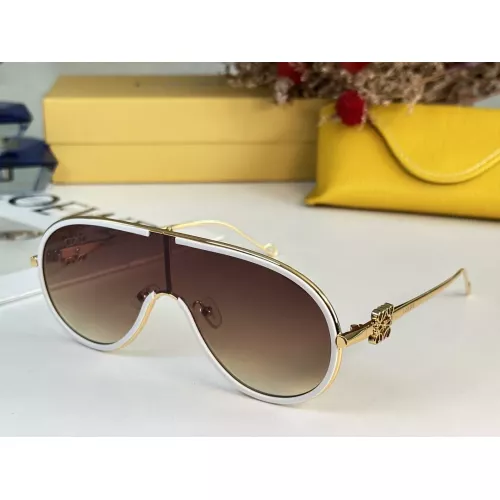 LOEWE AAA Quality Sunglasses #1283437