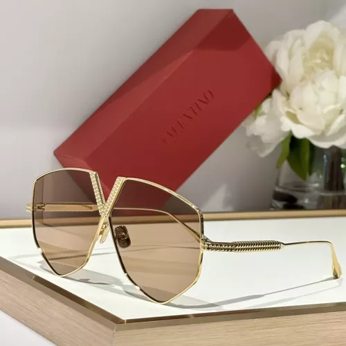 Valentino AAA Quality Sunglasses #1283637