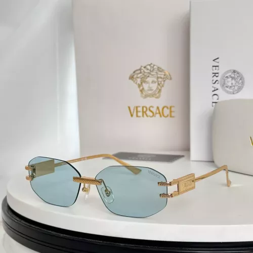 Versace AAA Quality Sunglasses #1283659