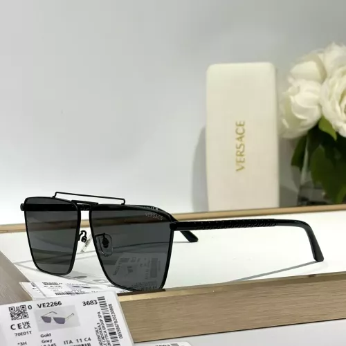 Versace AAA Quality Sunglasses #1283687