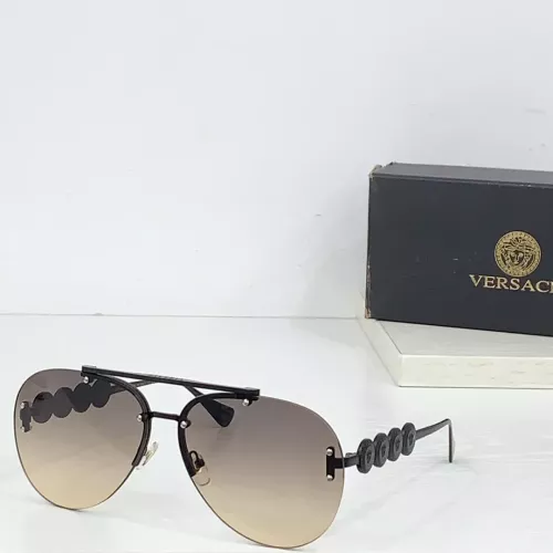 Versace AAA Quality Sunglasses #1283691