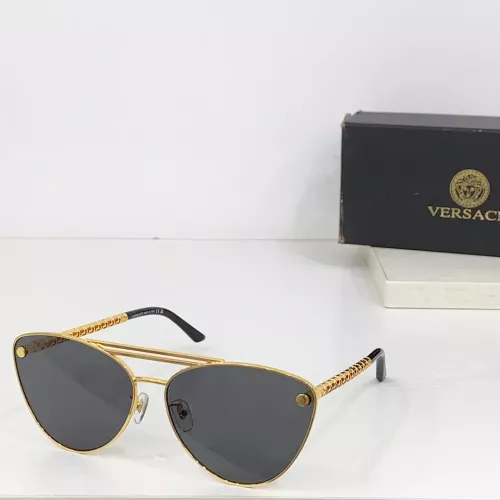 Versace AAA Quality Sunglasses #1283712