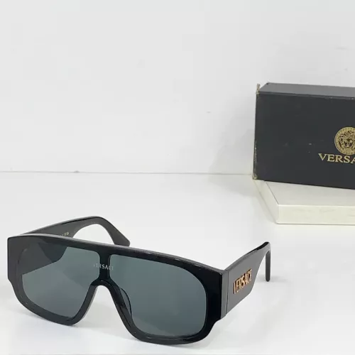 Versace AAA Quality Sunglasses #1283721