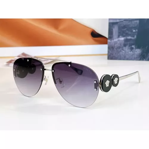 Versace AAA Quality Sunglasses #1283813