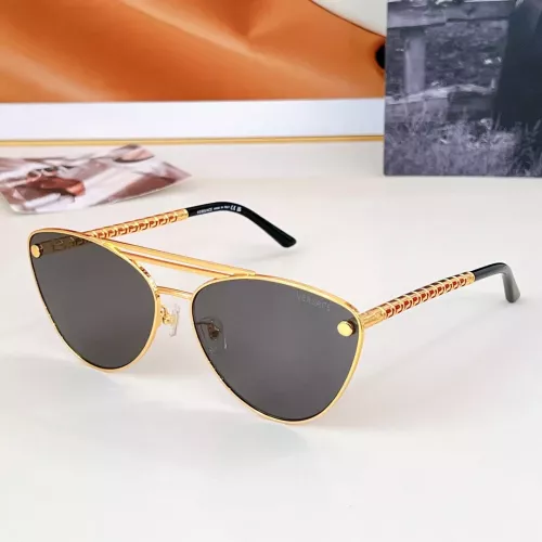 Versace AAA Quality Sunglasses #1283832