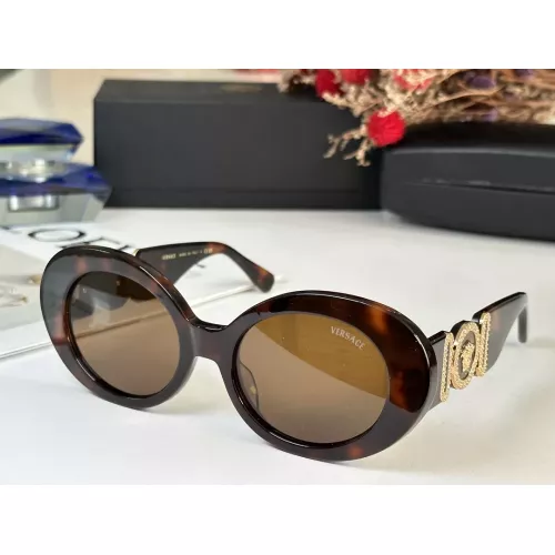 Versace AAA Quality Sunglasses #1283838