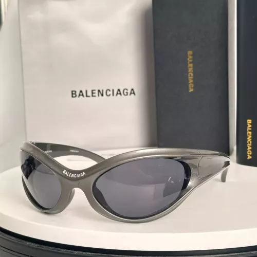 Balenciaga AAA Quality Sunglasses #1284005