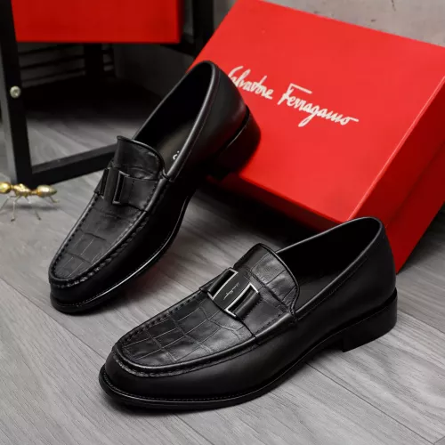 Salvatore Ferragamo Leather Shoes For Men #1284698