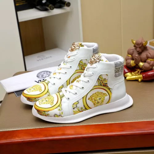 Versace High Tops Shoes For Men #1285288