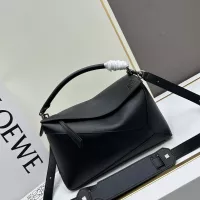 $165.00 USD LOEWE AAA Quality Messenger Bags For Women #1276281