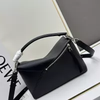 $165.00 USD LOEWE AAA Quality Messenger Bags For Women #1276281