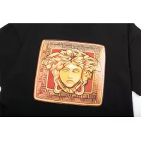 $45.00 USD Versace T-Shirts Short Sleeved For Unisex #1278110