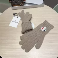 $40.00 USD Moncler Gloves #1278947