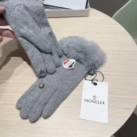 $40.00 USD Moncler Gloves #1278960