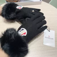 $40.00 USD Moncler Gloves #1278961