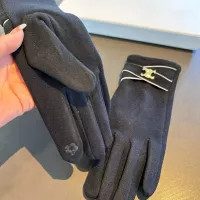 $36.00 USD Celine Gloves #1279010