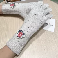 $40.00 USD Moncler Gloves #1279274