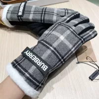 $40.00 USD Burberry Gloves For Women #1279276