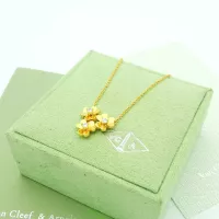 $27.00 USD Van Cleef & Arpels Necklaces For Women #1280468