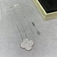 $60.00 USD Van Cleef & Arpels Necklaces For Women #1281242