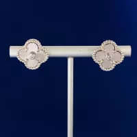 $25.00 USD Van Cleef & Arpels Earrings For Women #1281559