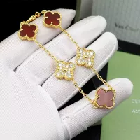 $32.00 USD Van Cleef & Arpels Bracelets For Women #1281668