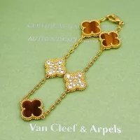 $32.00 USD Van Cleef & Arpels Bracelets For Women #1281670