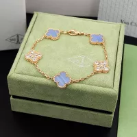 $32.00 USD Van Cleef & Arpels Bracelets For Women #1281673