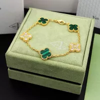 $32.00 USD Van Cleef & Arpels Bracelets For Women #1281676