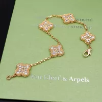 $32.00 USD Van Cleef & Arpels Bracelets For Women #1281678