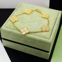 $32.00 USD Van Cleef & Arpels Bracelets For Women #1281679