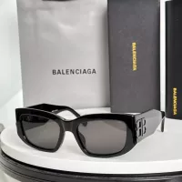 $60.00 USD Balenciaga AAA Quality Sunglasses #1282076