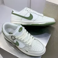 $88.00 USD Nike SB Dunk-Low For Men #1286893