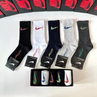 $29.00 USD Nike Socks #1287383