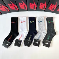 $29.00 USD Nike Socks #1287383