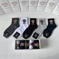 $27.00 USD Versace Socks #1287521